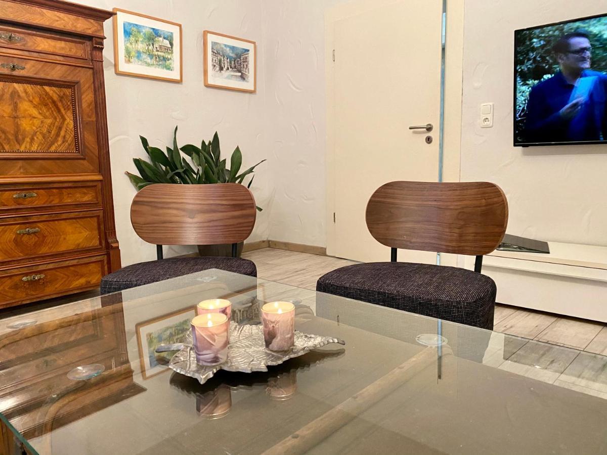 Eifelstein, Apartment Mit Whirlpool Und Ofen Dahlem  Extérieur photo